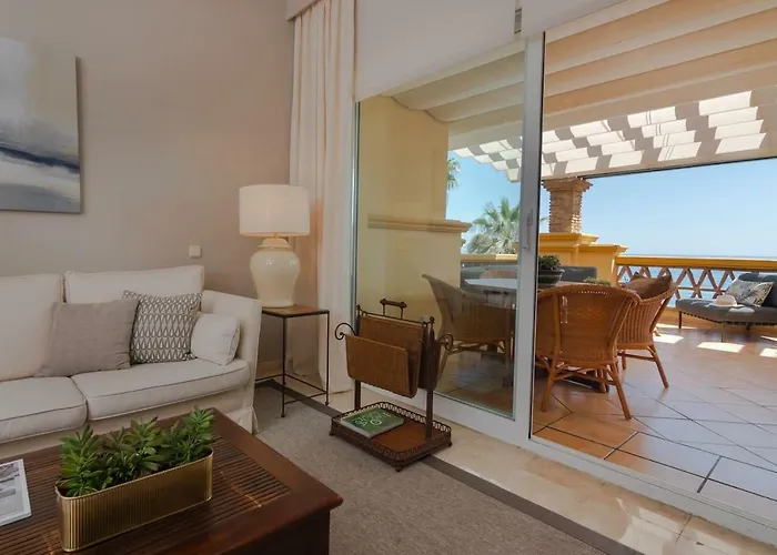 Superb Front Line Location With Heated Pool Apartment