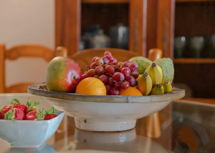 Superb Front Line Location With Heated Pool Apartment Marbella