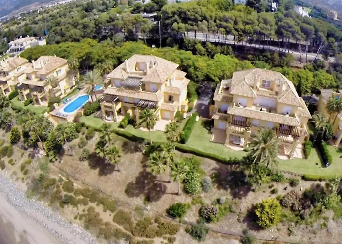 Apartament Superb Front Line Location With Heated Pool